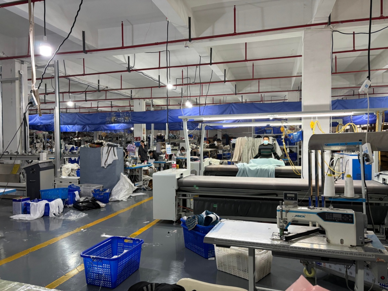 Curtain Cutting Sewing and Finishing Workshop